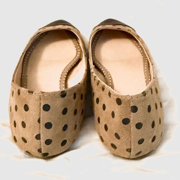 Old Navy Cap Toe Flats Camel with Black Polka Dots Size 8 - Picture 3 of 5